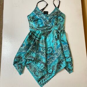 Cute and Sexy Y2K Myth top. Size Small.